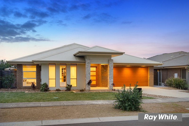 Photo - 15 Penrose Promenade, Tarneit VIC 3029 - Image 3