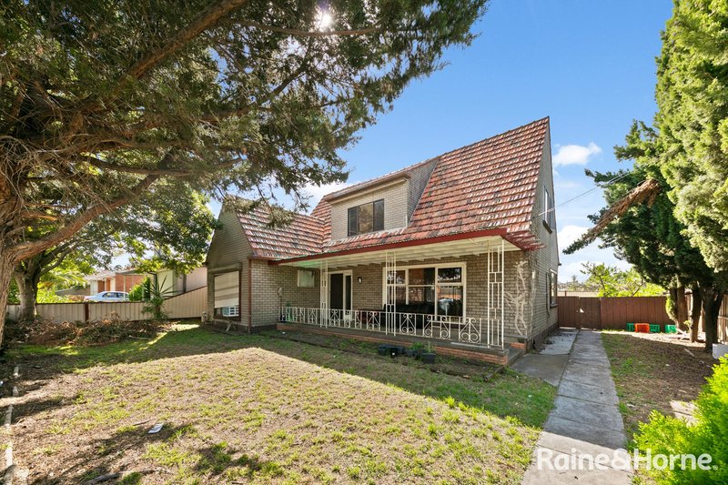 Photo - 15 Percy St , St Albans VIC 3021 - Image 2