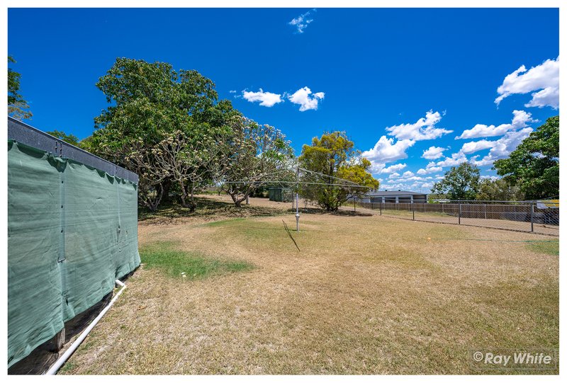 Photo - 15 Peterson Street, West Rockhampton QLD 4700 - Image 29