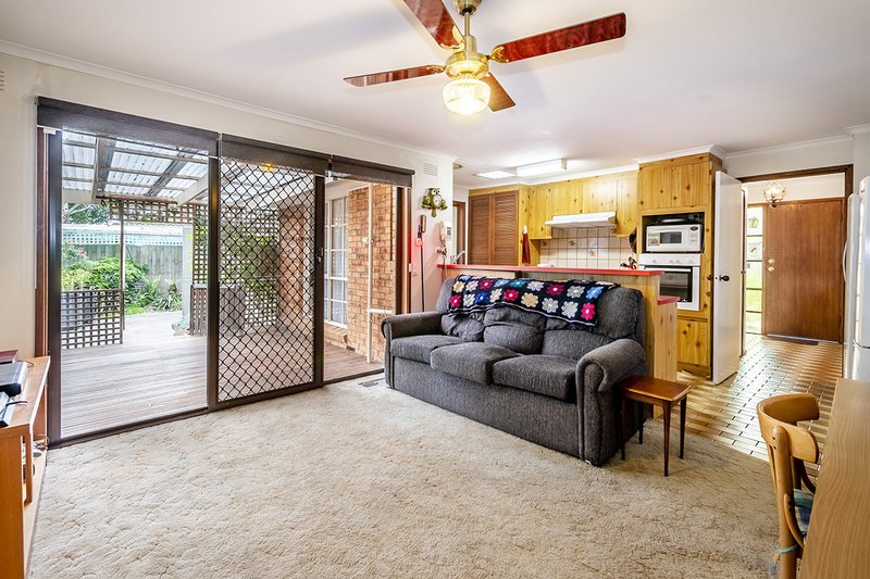 Photo - 15 Phillip Court, Cranbourne North VIC 3977 - Image 10