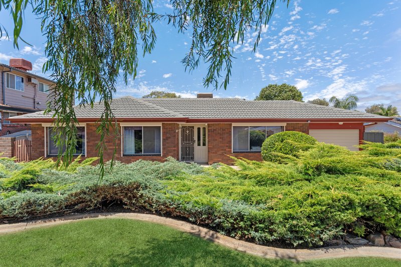 15 Phoebe Avenue, Modbury Heights SA 5092