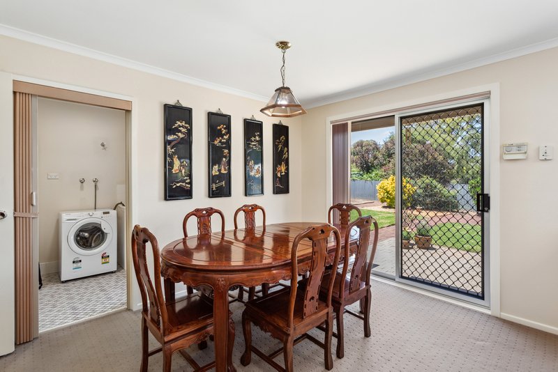 Photo - 15 Phoebe Avenue, Modbury Heights SA 5092 - Image 11