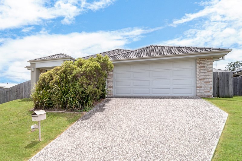 15 Phoebe Way, Gleneagle QLD 4285