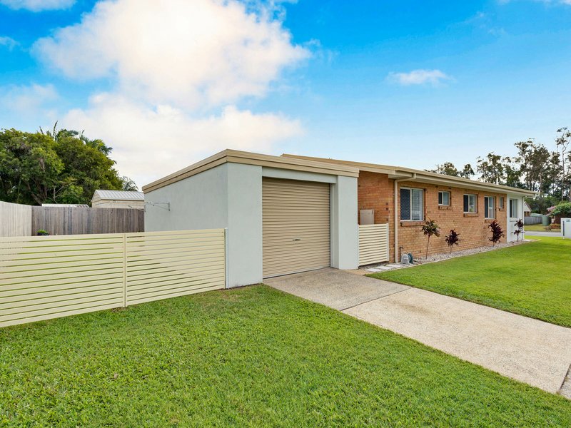 Photo - 15 Phoenix Ave , Bongaree QLD 4507 - Image 5