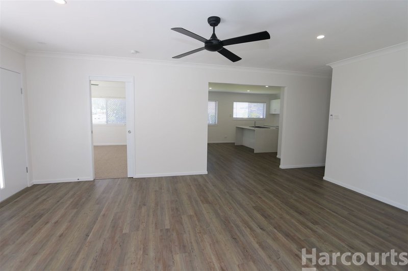 Photo - 15 Phoenix Avenue, Bongaree QLD 4507 - Image 3