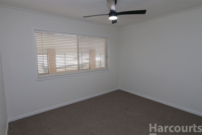 Photo - 15 Phoenix Avenue, Bongaree QLD 4507 - Image 11