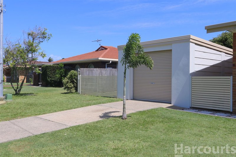 Photo - 15 Phoenix Avenue, Bongaree QLD 4507 - Image 15