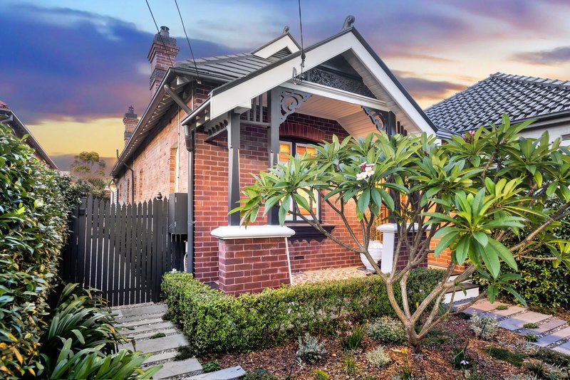 Photo - 15 Pine Street, Marrickville NSW 2204 - Image 1