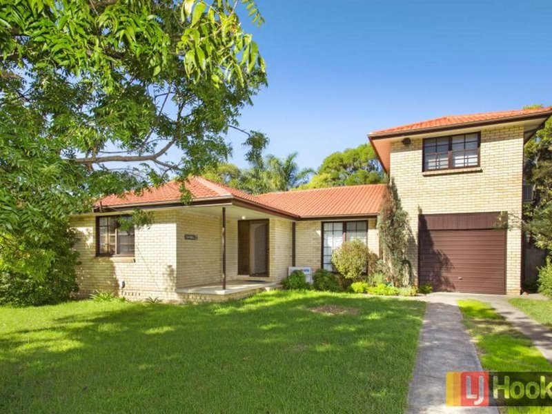 15 Piquet Place, Toongabbie NSW 2146