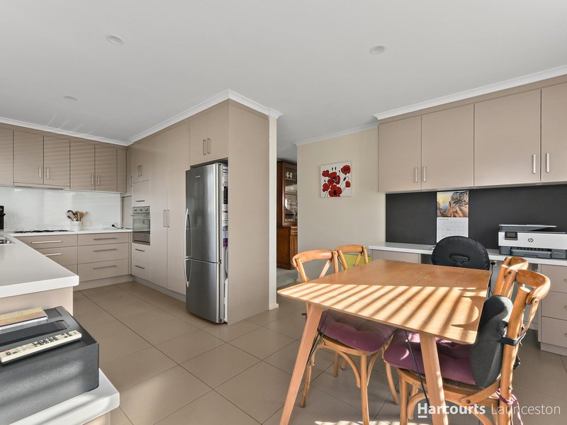 Photo - 15 Pitten Crief , Riverside TAS 7250 - Image 4