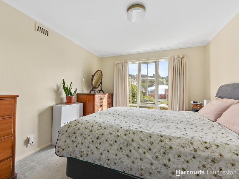 Photo - 15 Pitten Crief , Riverside TAS 7250 - Image 8