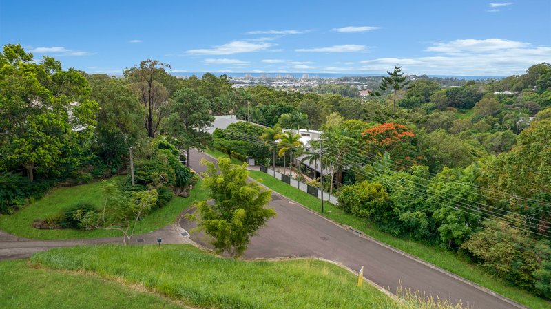 Photo - 15 Plantation Parade, Buderim QLD 4556 - Image 5