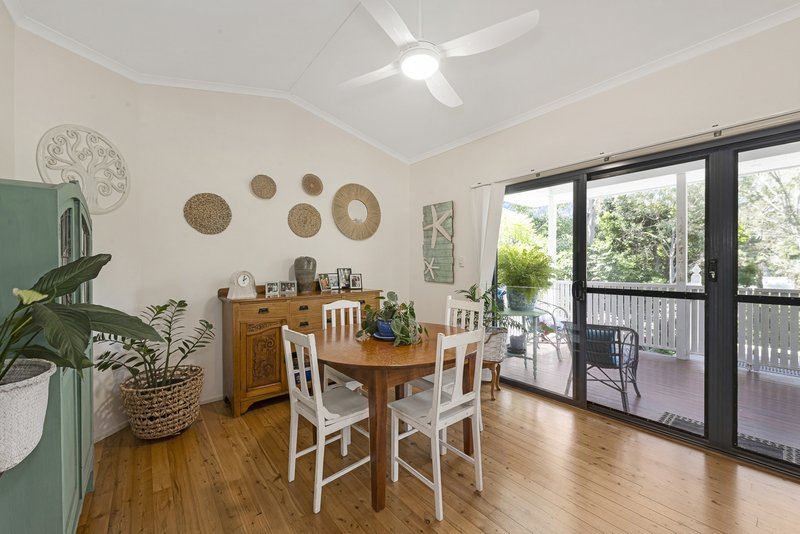 Photo - 15 Plum Tree Crescent, Moore Park Beach QLD 4670 - Image 7