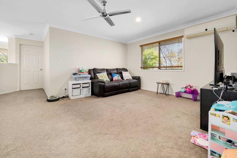 Photo - 15 Plumeria Close, Kenmore QLD 4069 - Image 10