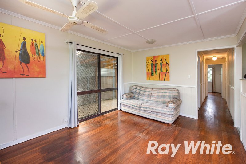 Photo - 15 Plunkett Street, Woodridge QLD 4114 - Image 4