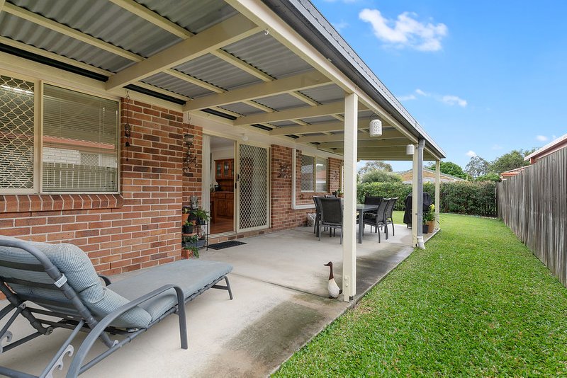 Photo - 15 Poinciana Street, Wynnum West QLD 4178 - Image 5