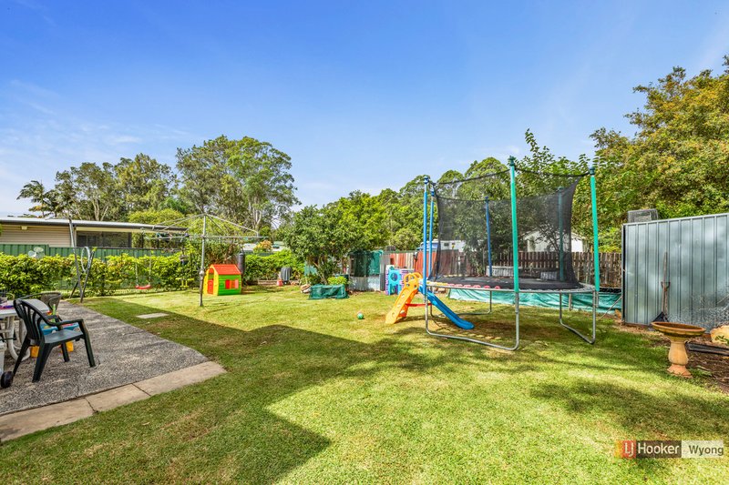 Photo - 15 Pollock Avenue, Wyong NSW 2259 - Image 4