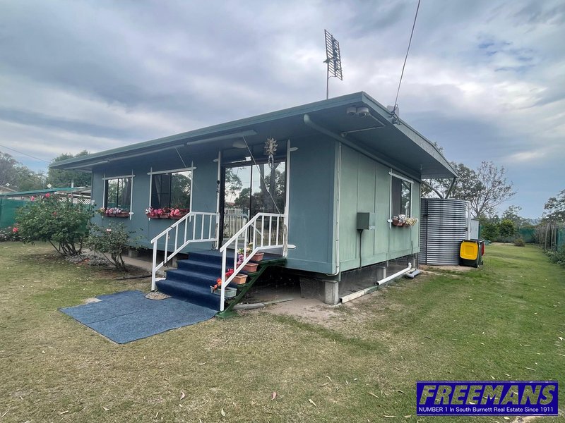 Photo - 15 Pool Street, Maidenwell QLD 4615 - Image 2