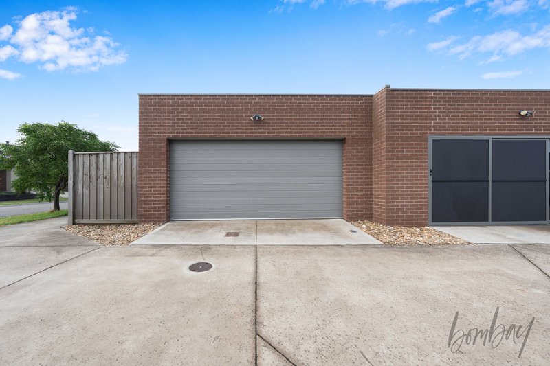 Photo - 15 Popran Walk, Wollert VIC 3750 - Image 17