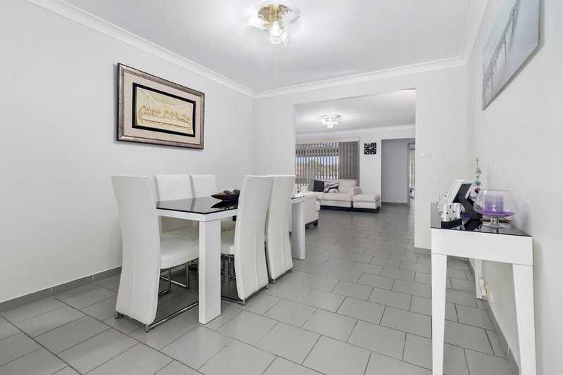 Photo - 15 Prairie Vale Road, Bossley Park NSW 2176 - Image 4
