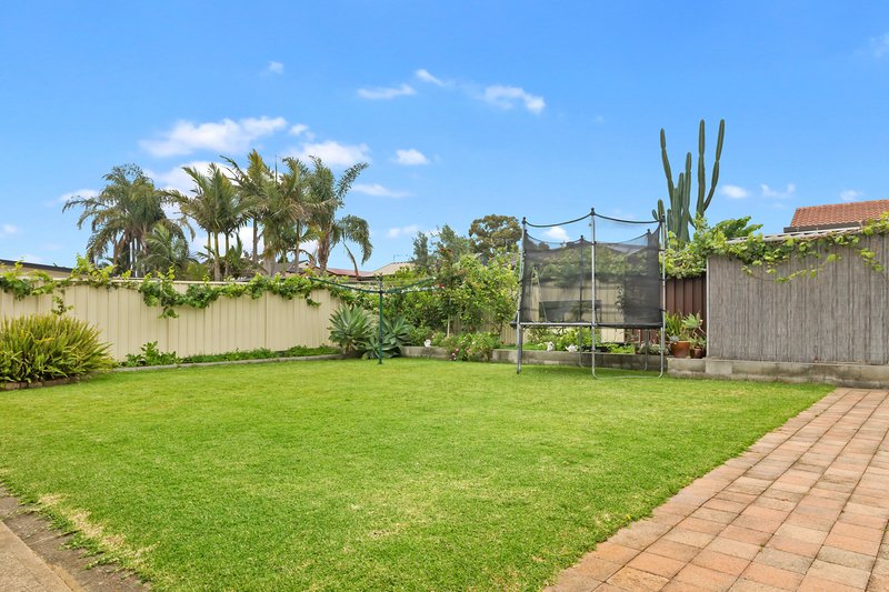 Photo - 15 Prairie Vale Road, Bossley Park NSW 2176 - Image 7