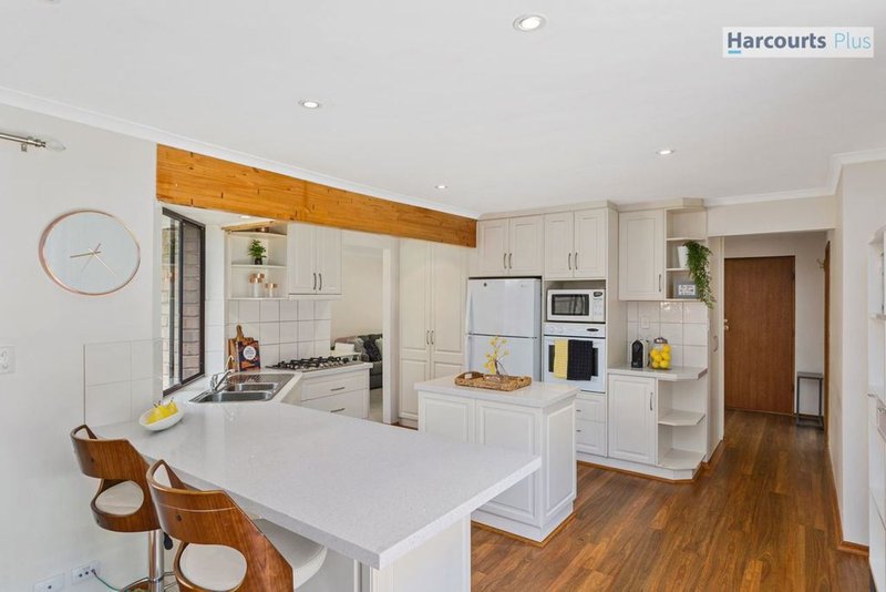 Photo - 15 Pridham Court, Aberfoyle Park SA 5159 - Image 3