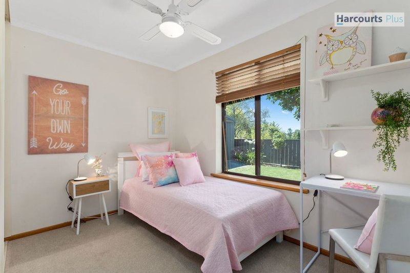 Photo - 15 Pridham Court, Aberfoyle Park SA 5159 - Image 13