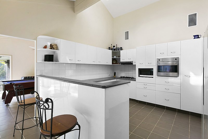 Photo - 15 Princeville Court, Robina QLD 4226 - Image 15