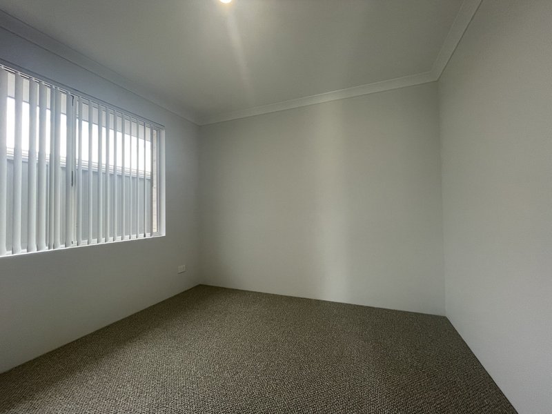 Photo - 15 Prismatic Drive, Baldivis WA 6171 - Image 5