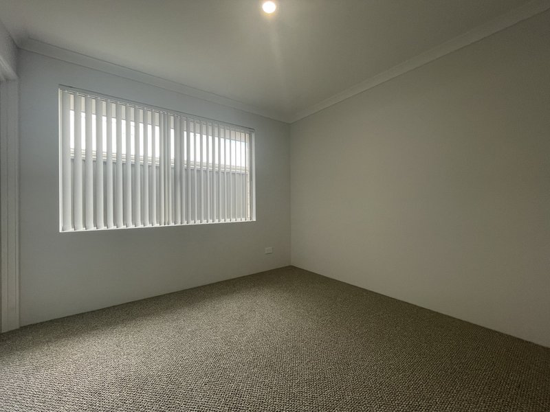 Photo - 15 Prismatic Drive, Baldivis WA 6171 - Image 7