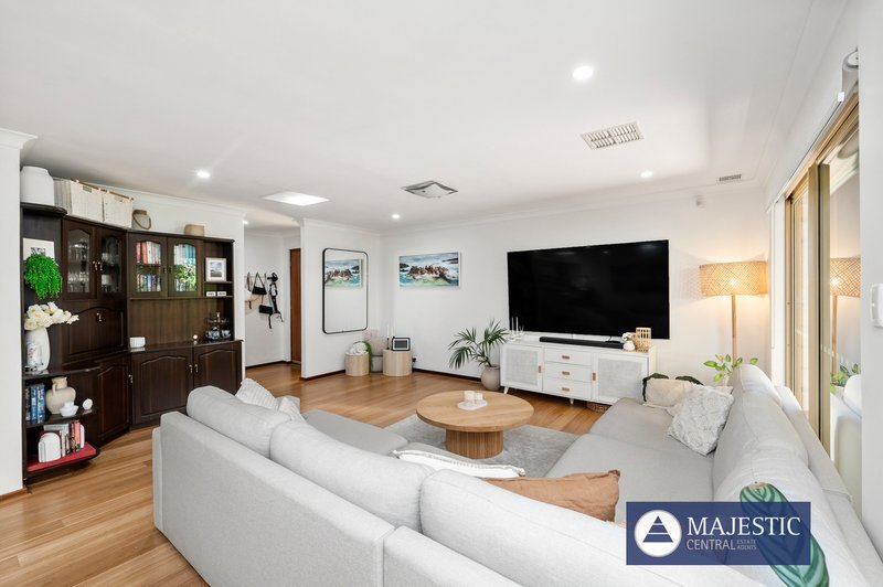 Photo - 15 Queens Road, Mount Pleasant WA 6153 - Image 4