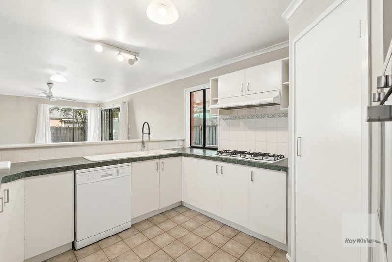 Photo - 15 Racecourse Road, Werribee VIC 3030 - Image 4