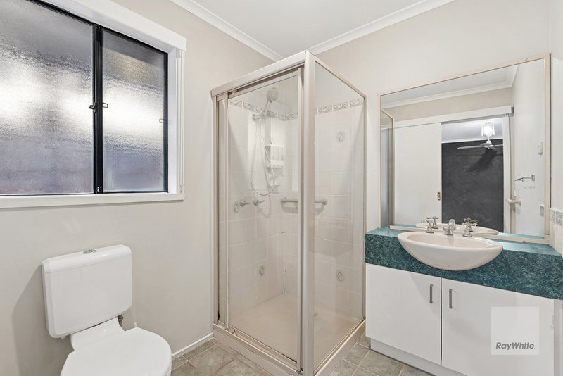 Photo - 15 Racecourse Road, Werribee VIC 3030 - Image 12