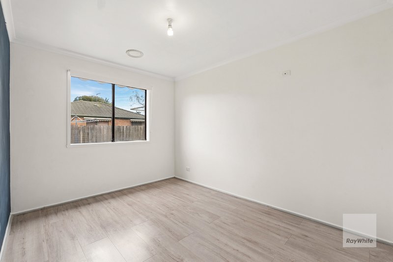 Photo - 15 Racecourse Road, Werribee VIC 3030 - Image 13