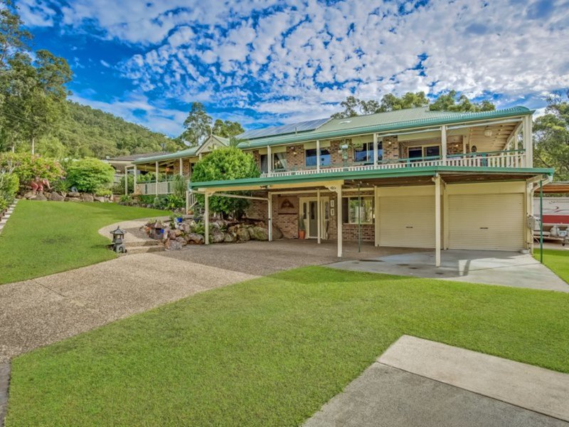 Photo - 15 Raffles Court, Mudgeeraba QLD 4213 - Image