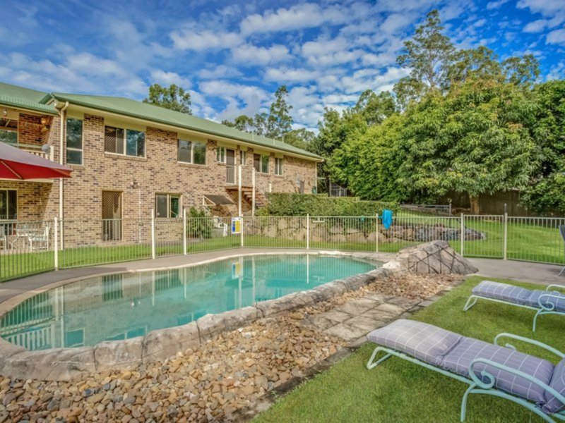 Photo - 15 Raffles Court, Mudgeeraba QLD 4213 - Image 22