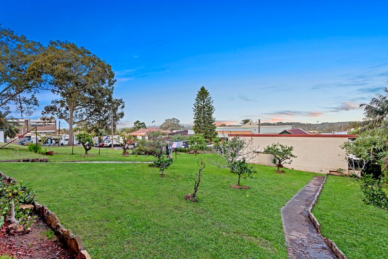 Photo - 15 Rankens Court, Wyong NSW 2259 - Image 11