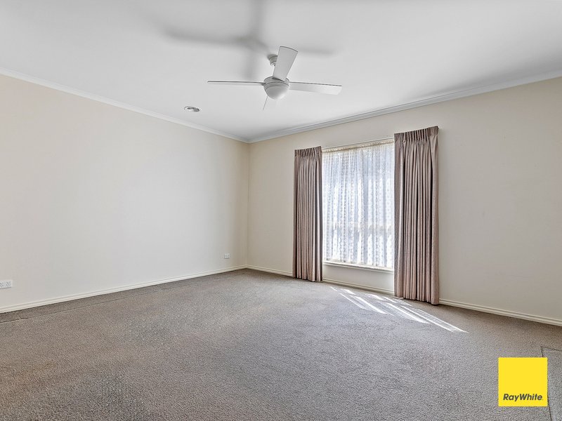 Photo - 15 Rankins Lane, Eaglehawk VIC 3556 - Image 3