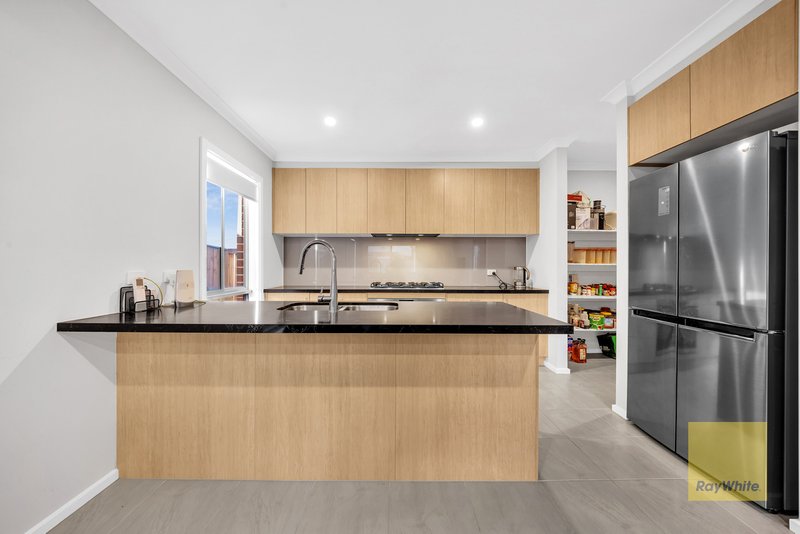 Photo - 15 Rathmines Road, Truganina VIC 3029 - Image 11