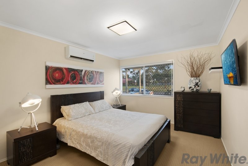 Photo - 15 Raymond Terrace, Deception Bay QLD 4508 - Image 5