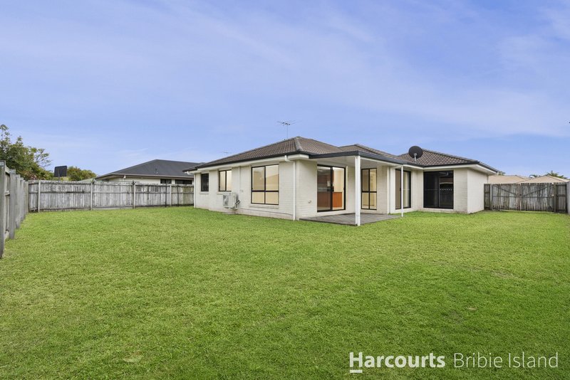 Photo - 15 Reeders St , Sandstone Point QLD 4511 - Image 2