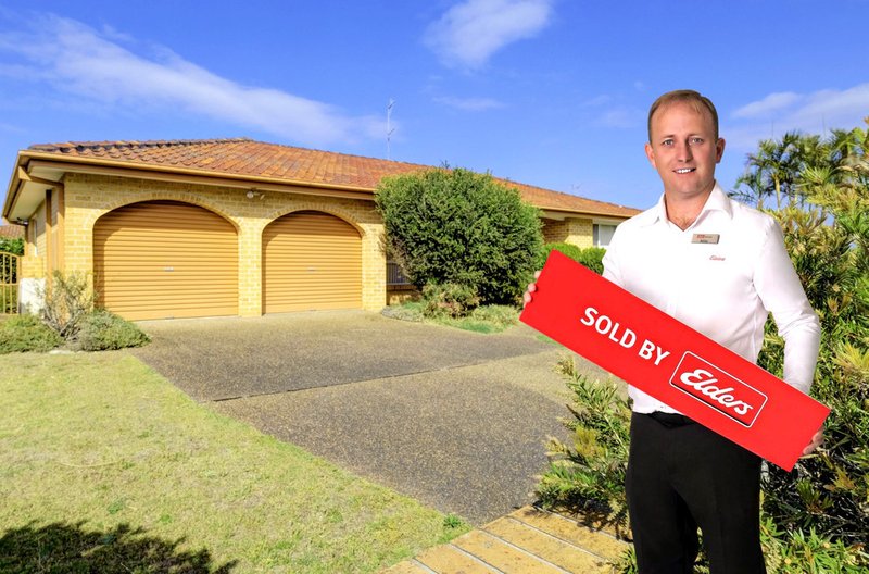 15 Regency Circuit, Tuncurry NSW 2428