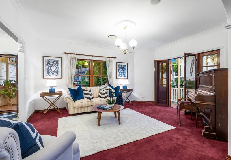 Photo - 15 Rembrandt Street, Carina QLD 4152 - Image 5