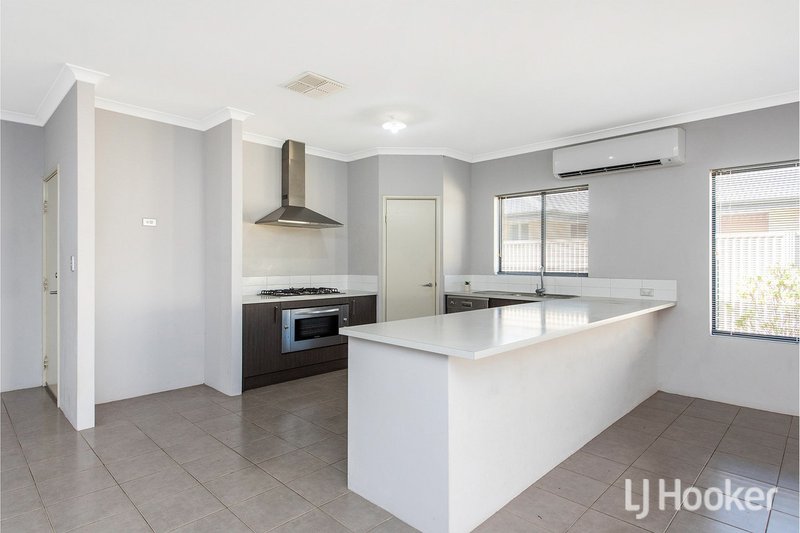 Photo - 15 Rimfire Road, Baldivis WA 6171 - Image 7