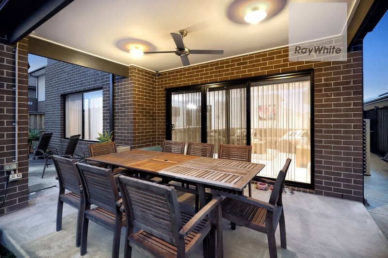 Photo - 15 River Rose Street, Greenvale VIC 3059 - Image 10