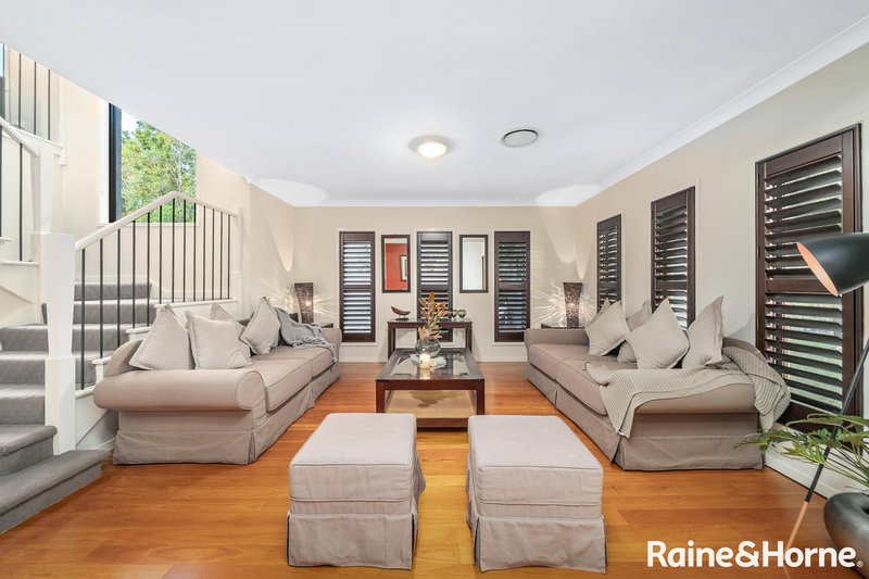 Photo - 15 Rivergum Drive, Eatons Hill QLD 4037 - Image 4