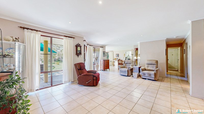 Photo - 15 Riverpark Drive, Ringtail Creek QLD 4565 - Image 9