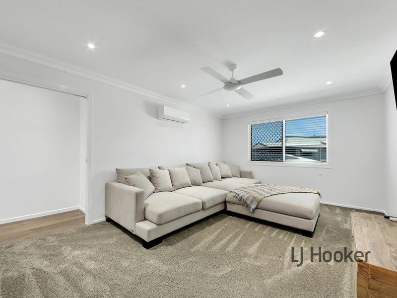 Photo - 15 Riverside Drive, Tannum Sands QLD 4680 - Image 9