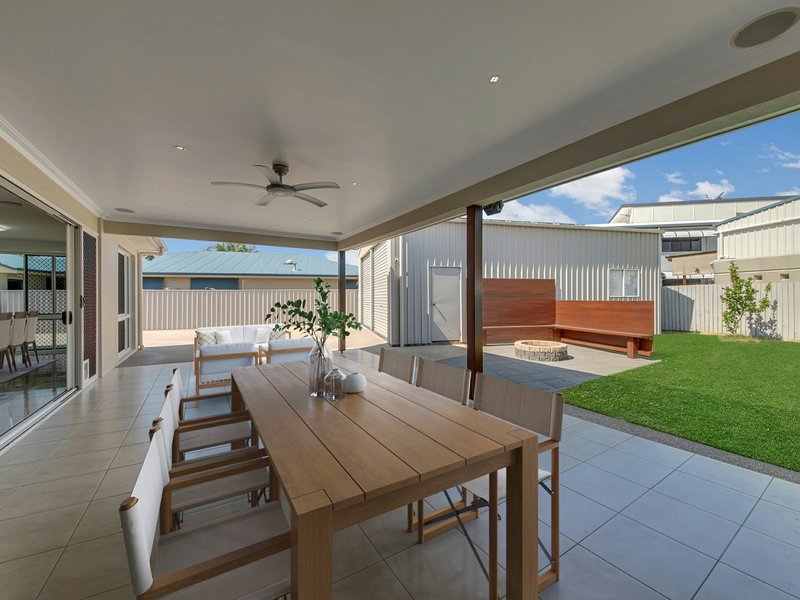 Photo - 15 Riverside Drive, Tannum Sands QLD 4680 - Image 23