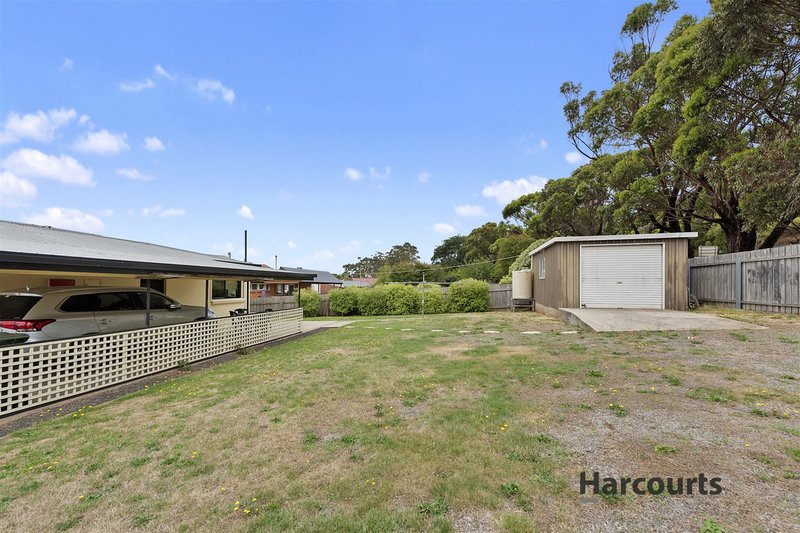 Photo - 15 Riverview Avenue, East Devonport TAS 7310 - Image 15